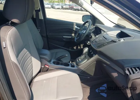 2016 Ford Escape Se z USA, uszkodzony, nr VIN 1FMCU9GX4GUA48821